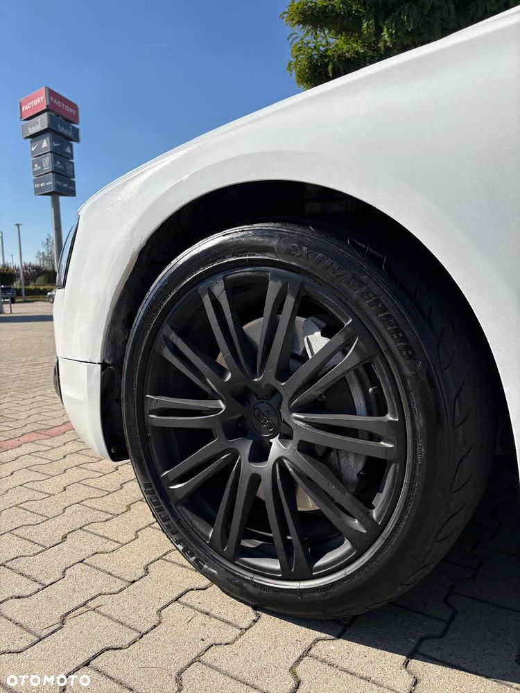 Audi A8 4.0 TFSI L Quattro - 8