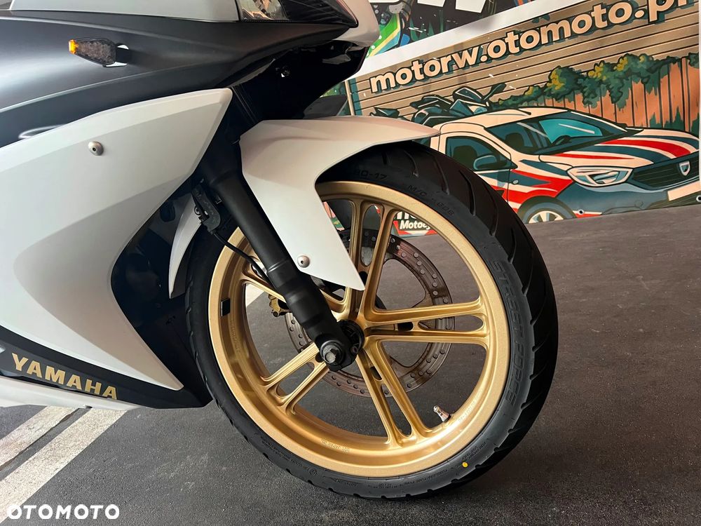 Yamaha YZF - 7