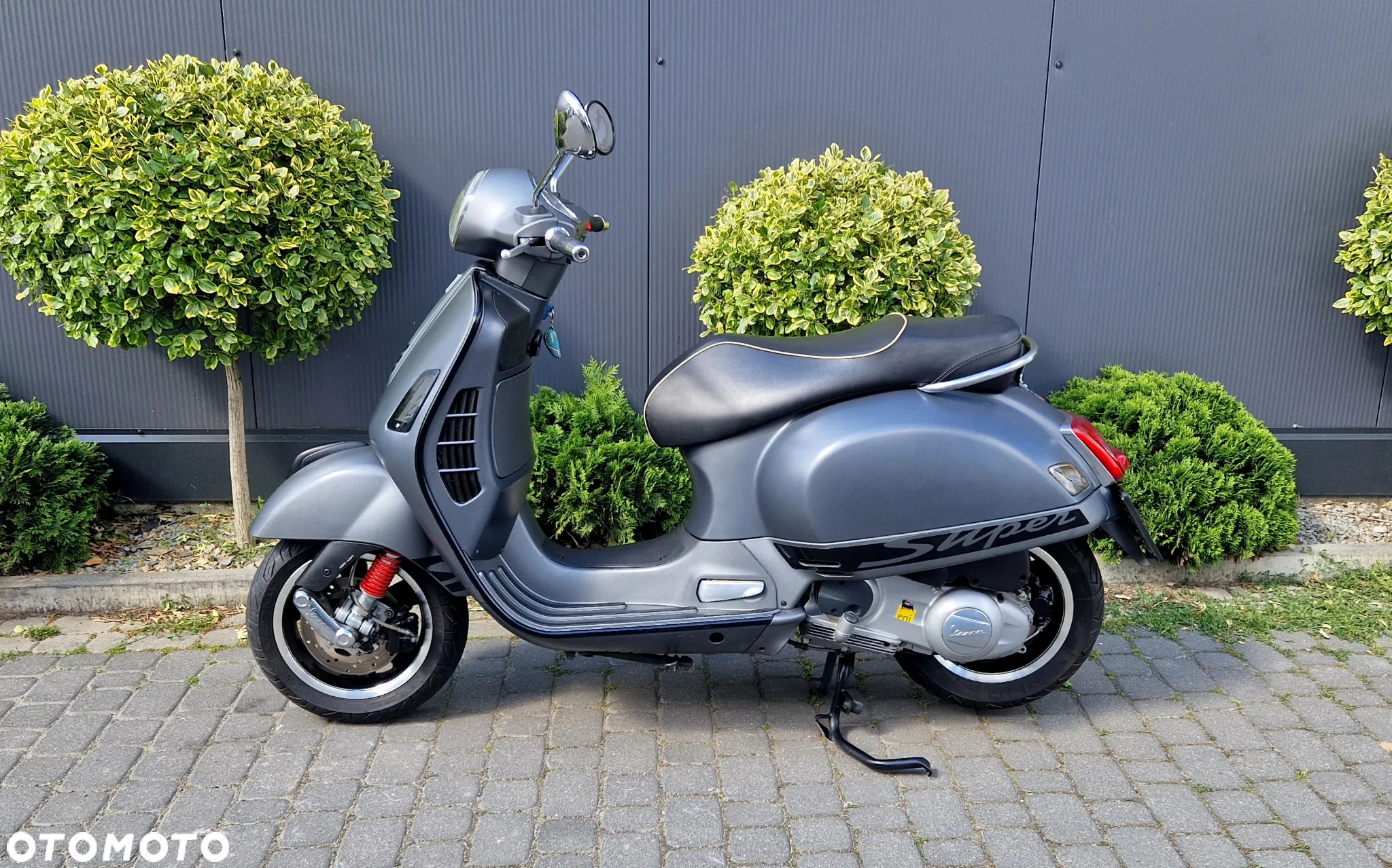 Vespa GTS - 5