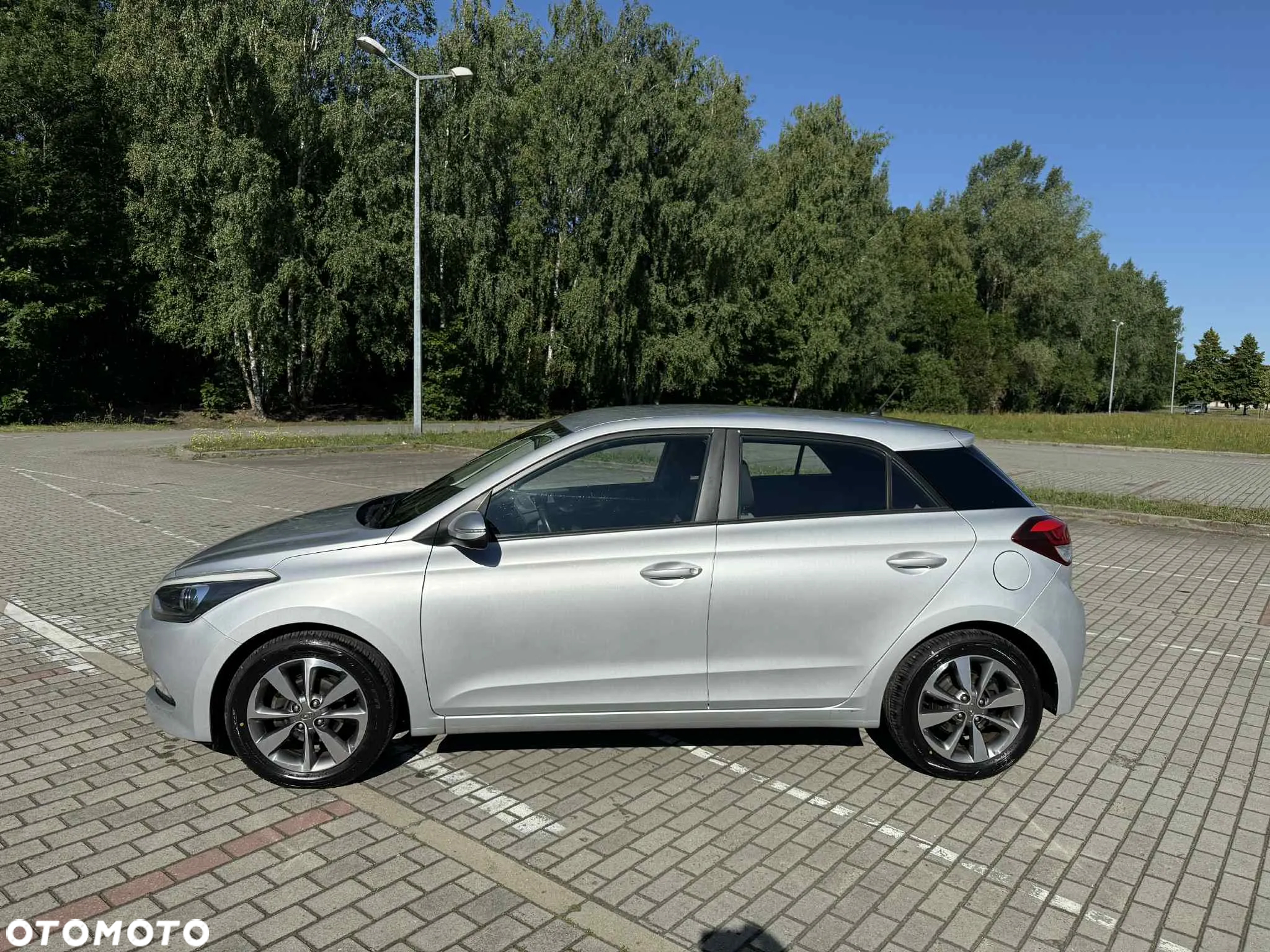 Hyundai i20 blue 1.2 YES Gold - 5