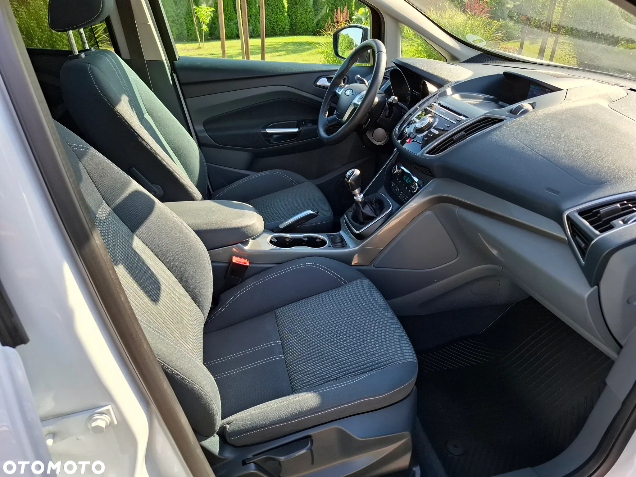 Ford C-MAX 1.6 EcoBoost Start-Stop-System Titanium - 37