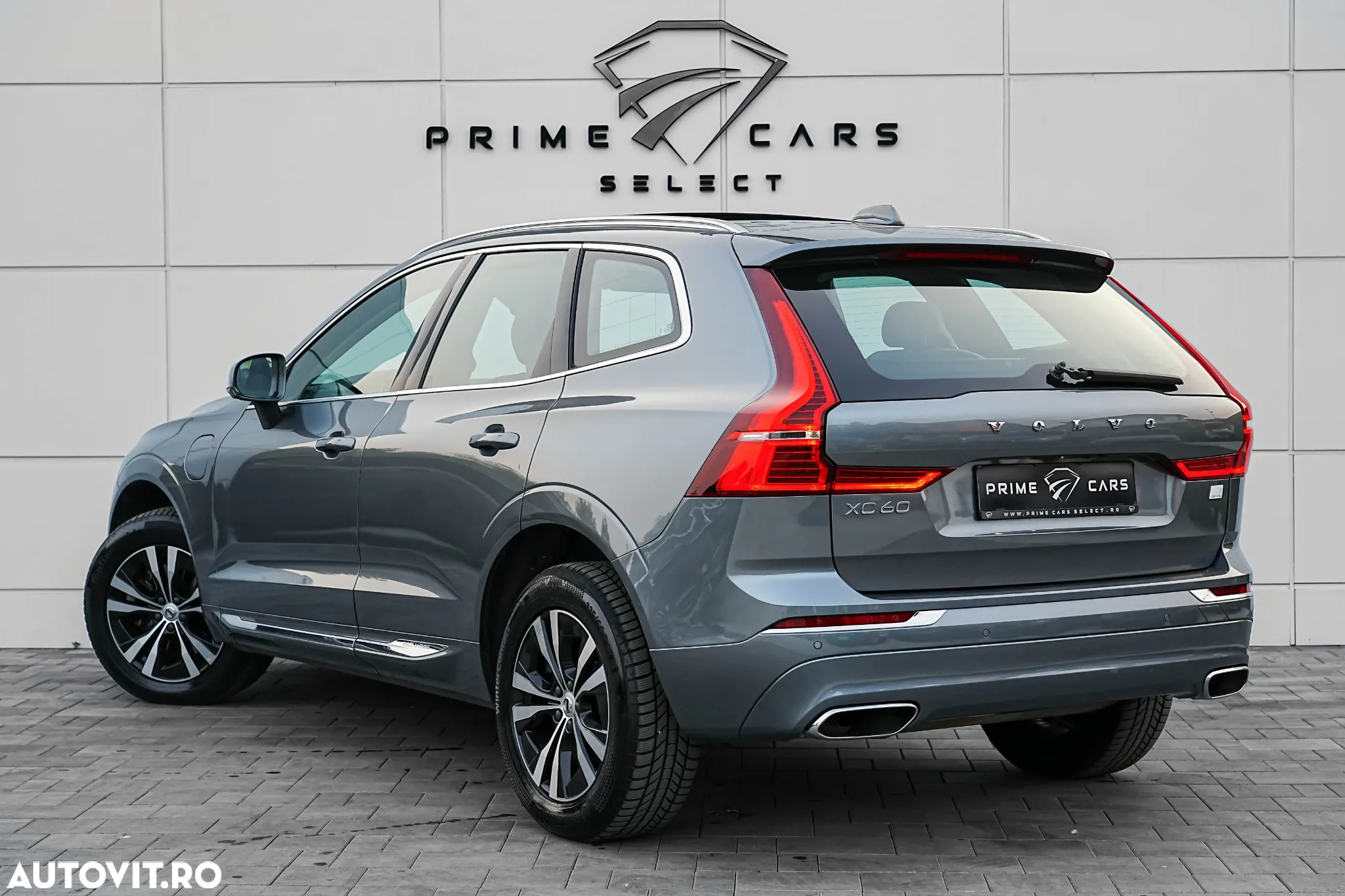 Volvo XC 60 T6 AWD Plug-in Hybrid Core - 3