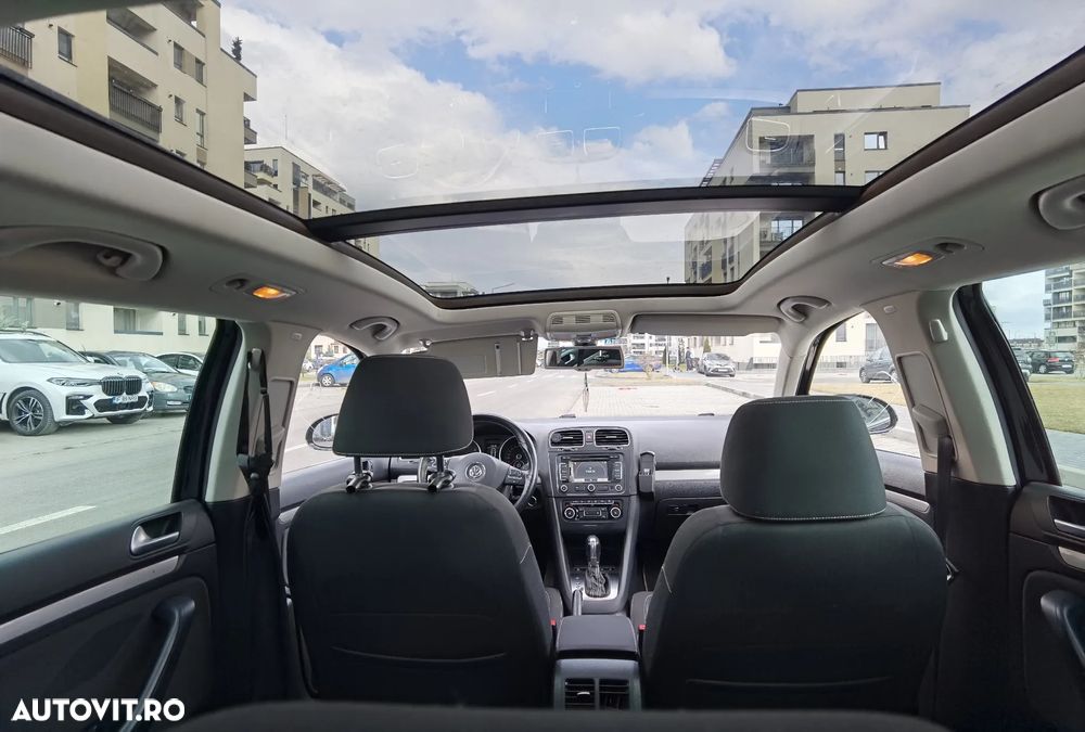 Volkswagen Golf 1.6 TDI DPF DSG MATCH - 10