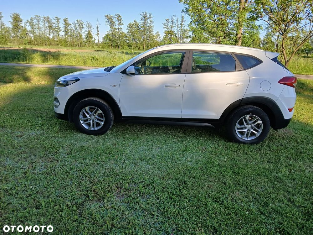 Hyundai Tucson 1.6 GDI BlueDrive GO 2WD - 4