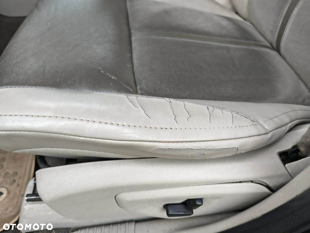 Jeep Grand Cherokee - 10