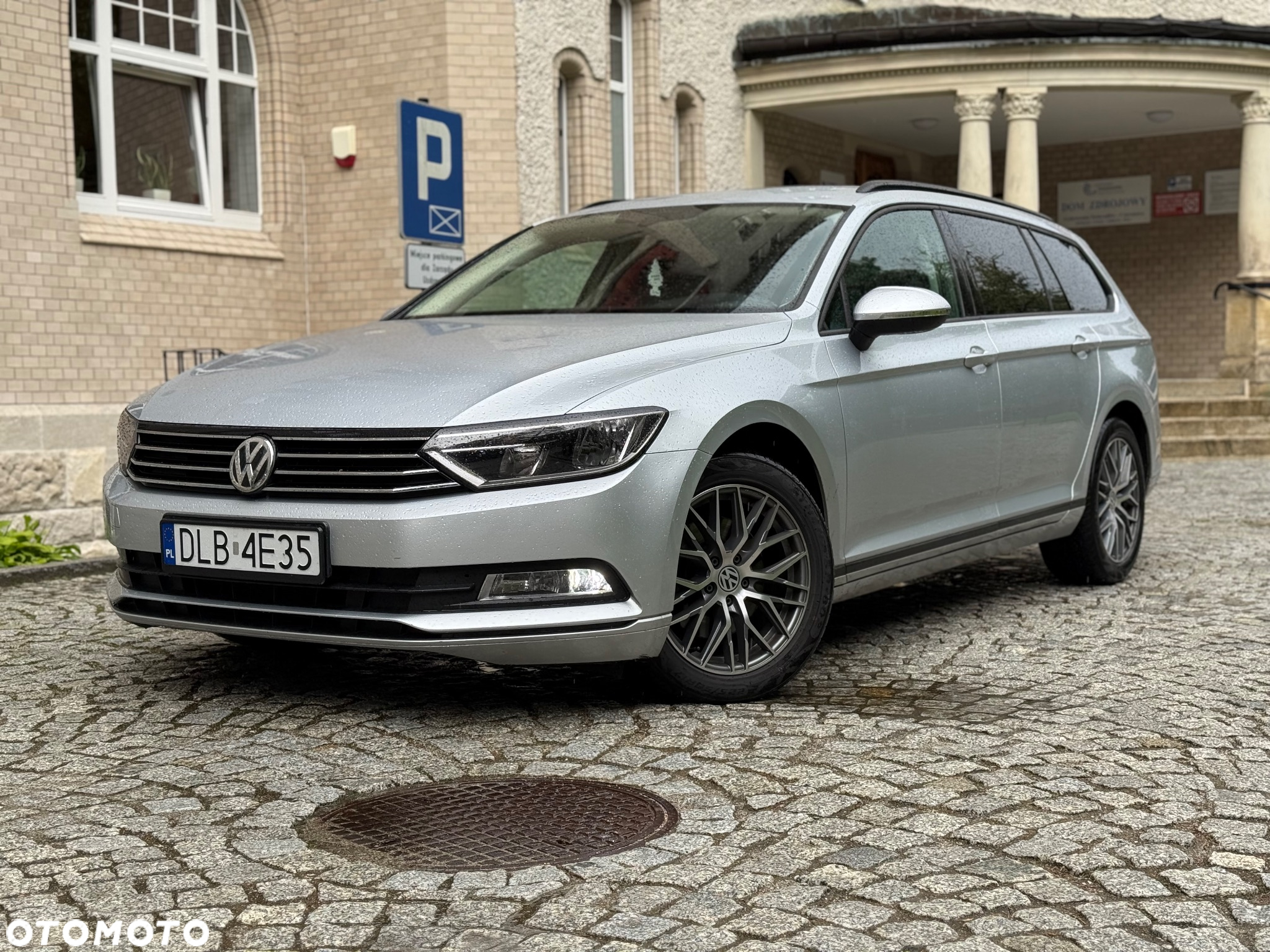 Volkswagen Passat 1.6 TDI BMT Trendline - 11