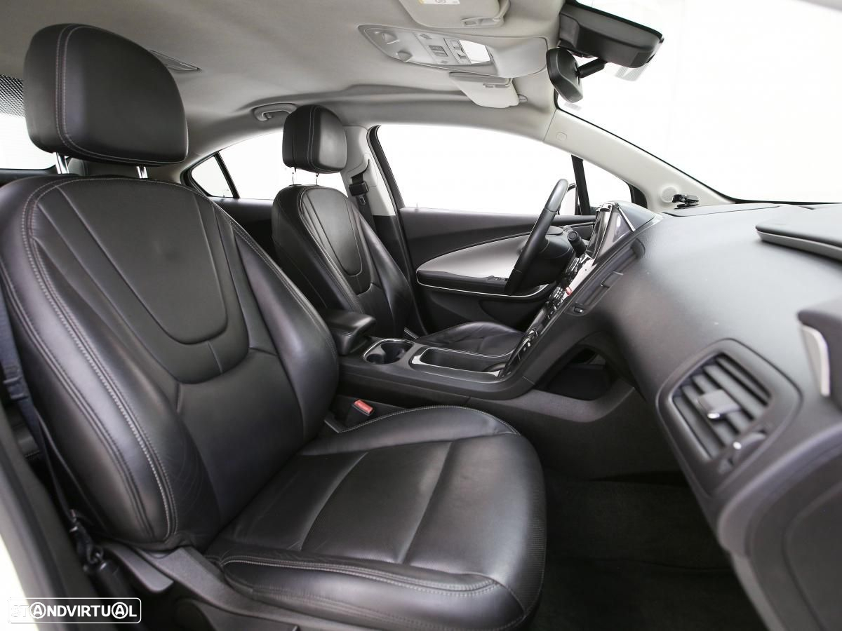 Opel Ampera - 11