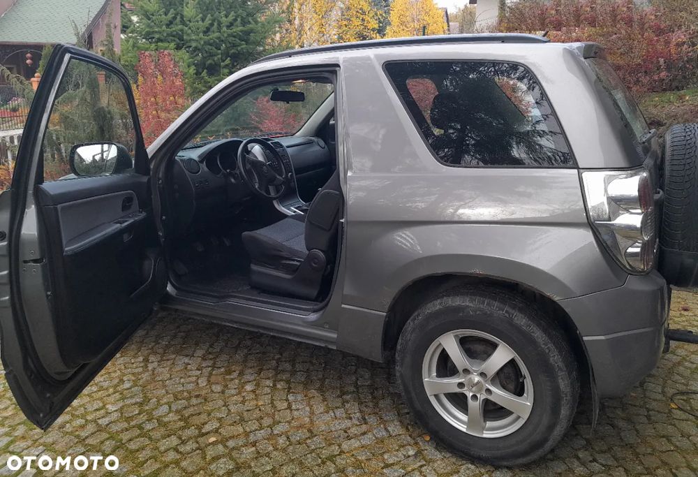 Suzuki Grand Vitara 1.6 - 5