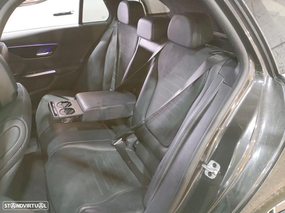 Mercedes-Benz C 300 e AMG Line - 9