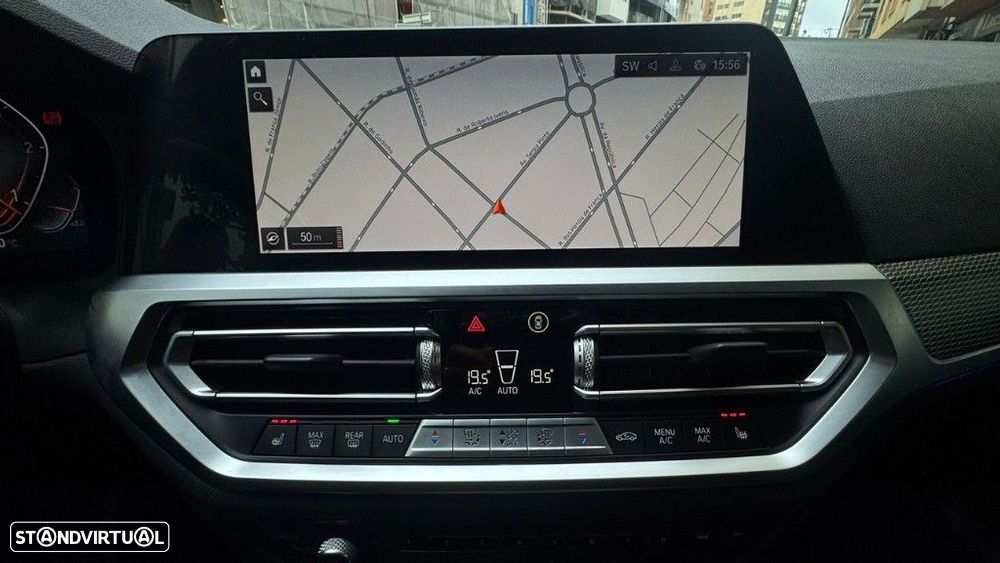 BMW 420 d Desportiva M Auto - 16