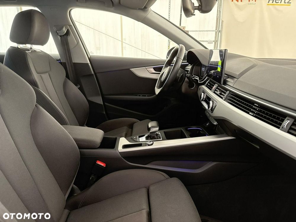 Audi A4 Allroad - 23