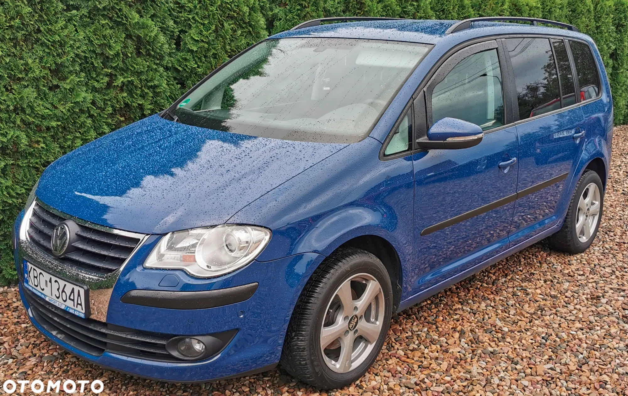 Volkswagen Touran 1.9 TDI DPF Trendline DSG - 2