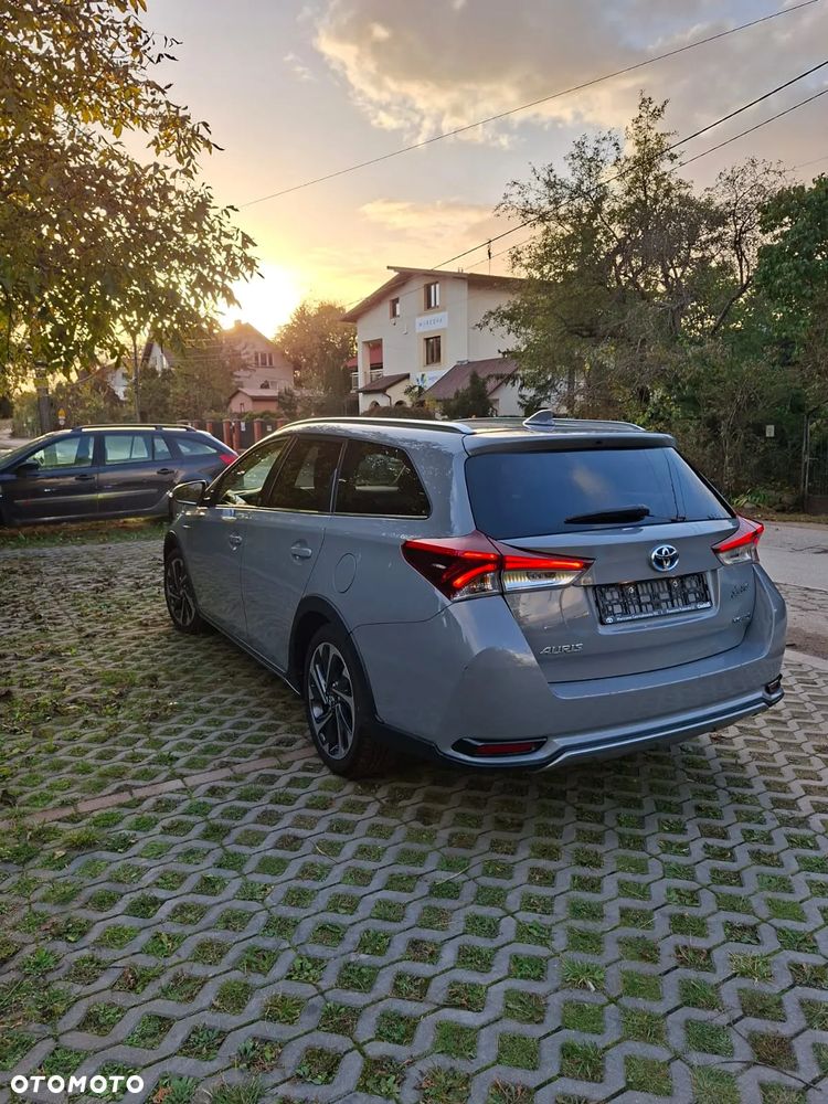Toyota Auris - 3