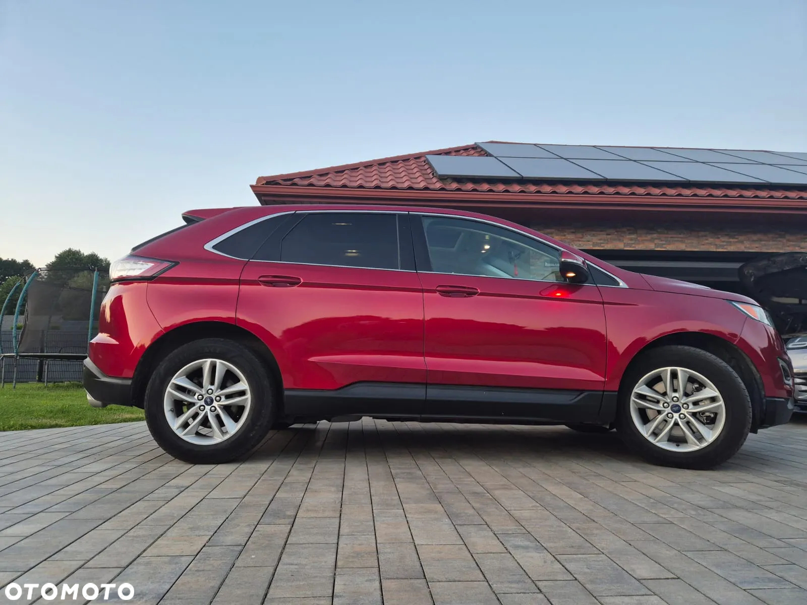 Ford Edge - 8