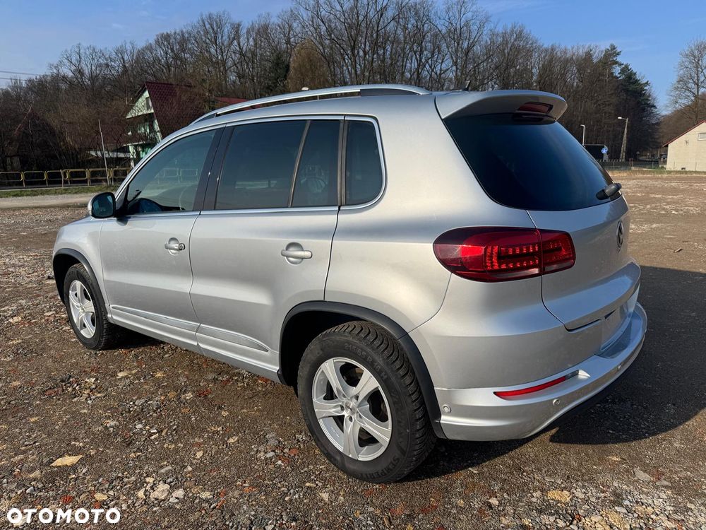 Volkswagen Tiguan 2.0 TDI DPF BlueMotion Technology Cup Sport & Style - 4