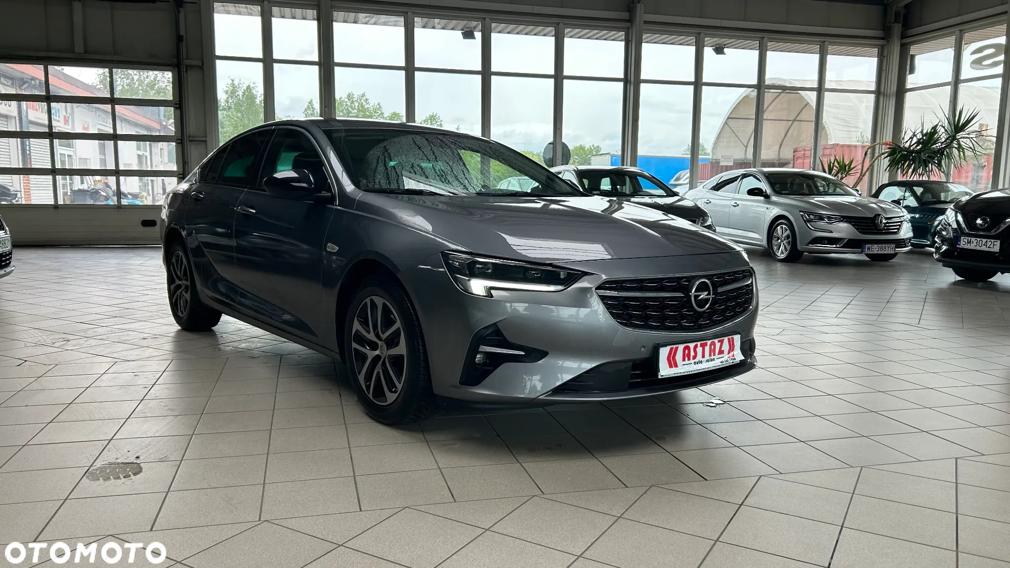Opel Insignia 2.0 CDTI Elegance S&S - 10