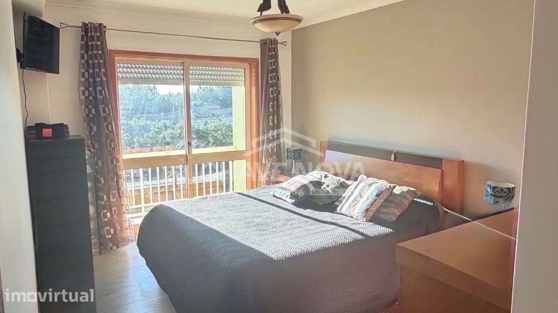 Apartamento T3 à venda no Largo Cerrado - Grande imagem: 2/19