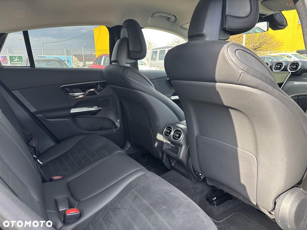 Mercedes-Benz GLC - 19