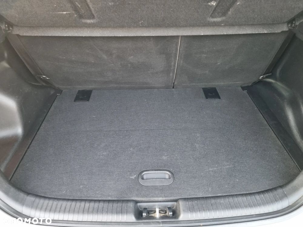 Kia Venga 1.4 L - 22