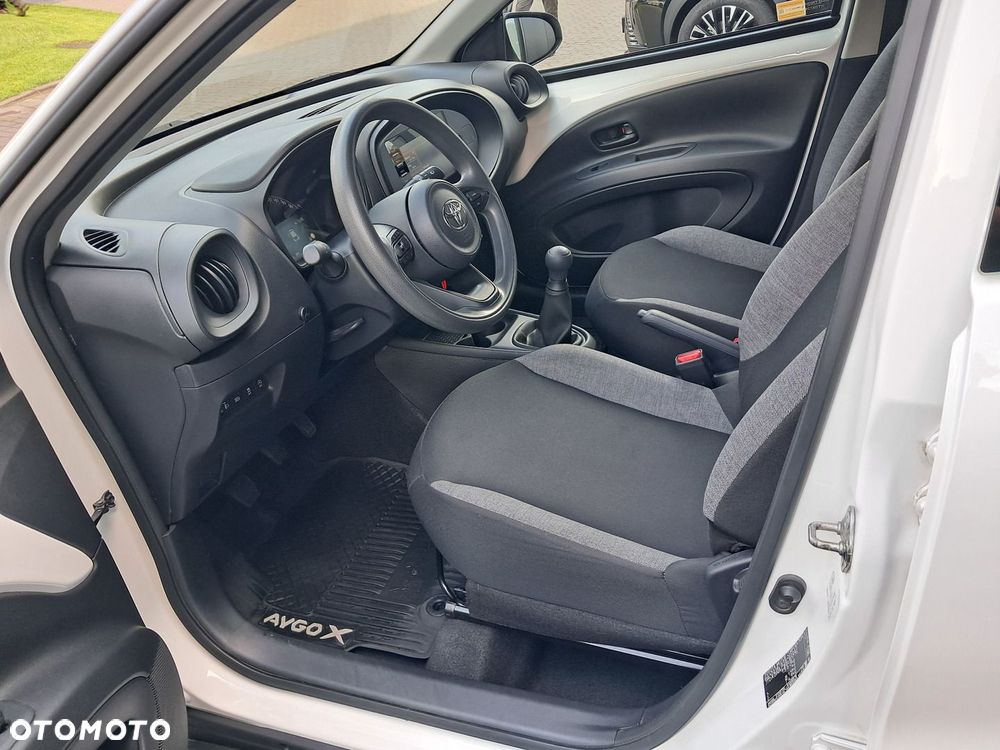 Toyota Aygo X - 5