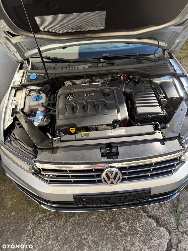 Volkswagen Passat - 18