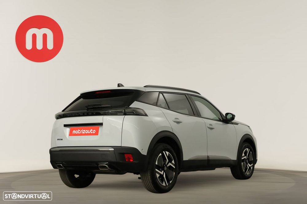 Peugeot 2008 1.2 PureTech Allure EAT8 - 4