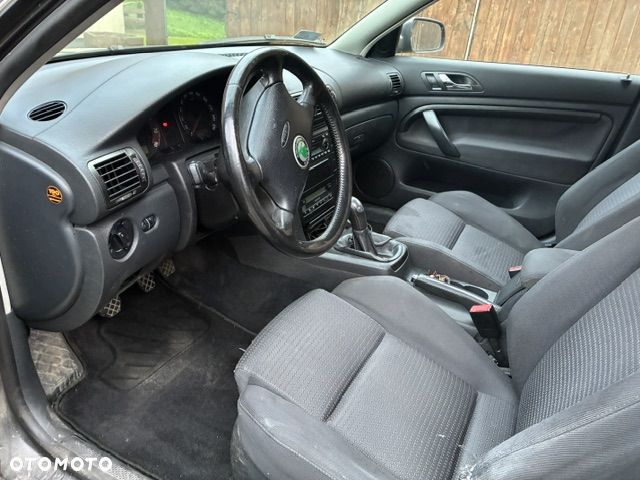 Skoda Superb 1.8 Turbo - 10