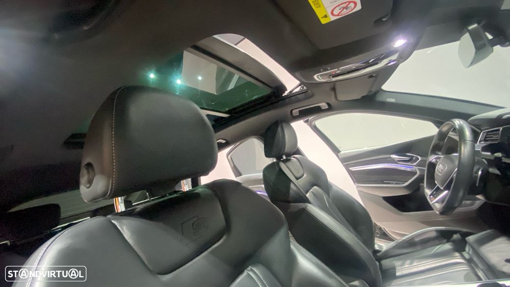 Audi e-tron 55 quattro S line - 6