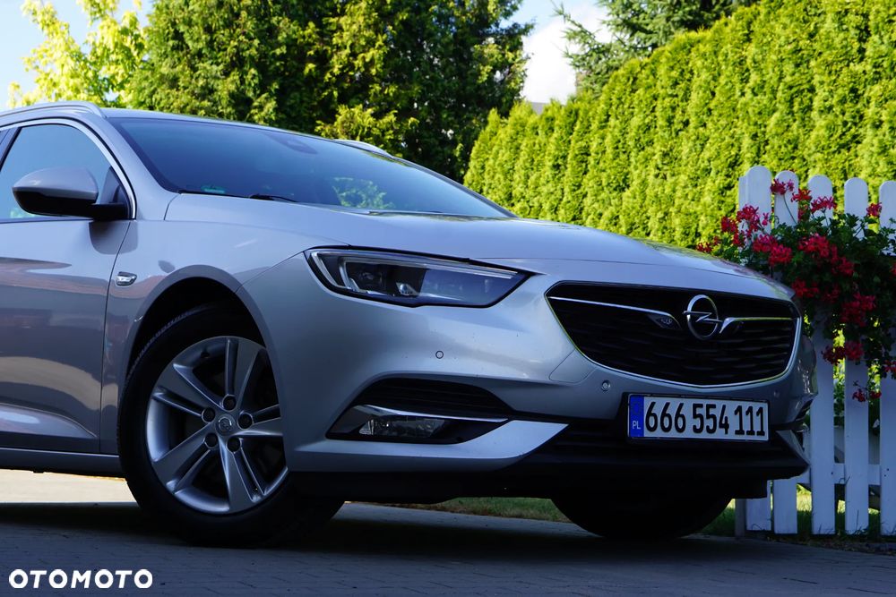 Opel Insignia - 10