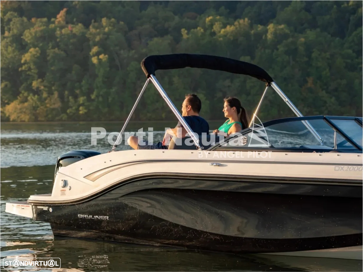 Bayliner Deck Boat DX 2000 OB - 4
