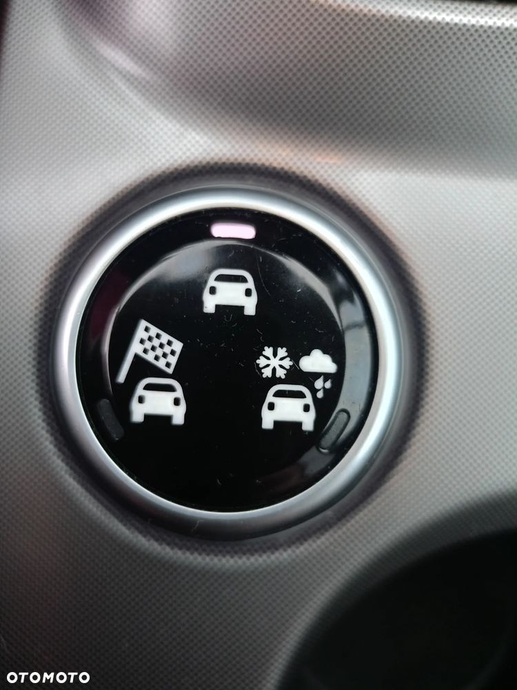 Fiat 500X 1.4 MultiAir Lounge - 24