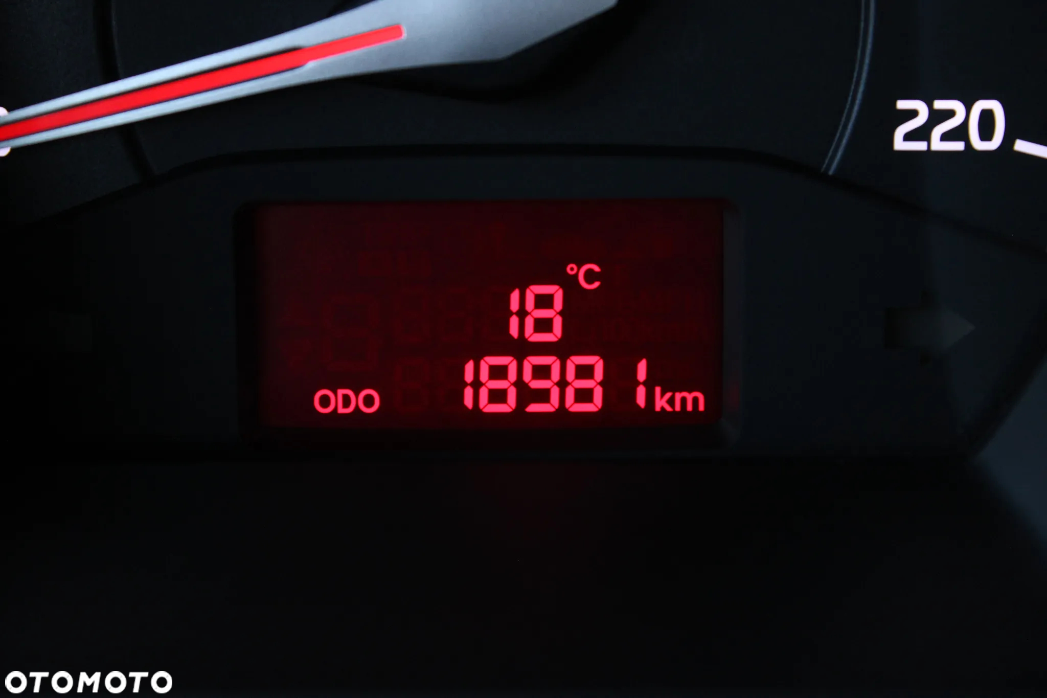 Kia Rio 1.4 M - 32