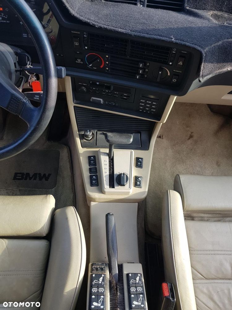 BMW Seria 6 - 12