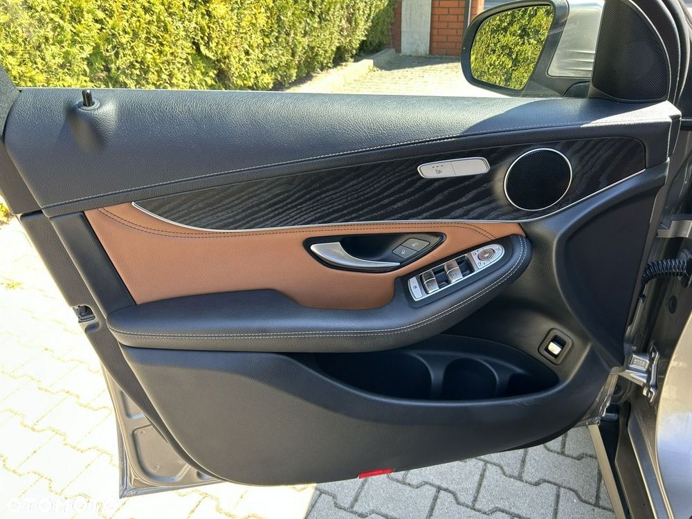 Mercedes-Benz GLC 220 d 4-Matic - 29
