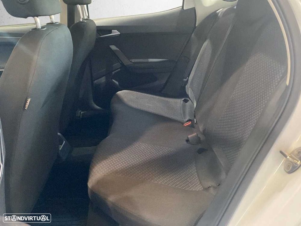 SEAT Arona 1.0 TSI FR - 10