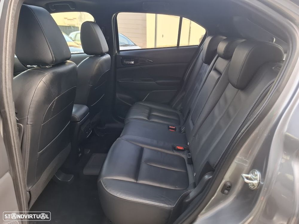 Mitsubishi Eclipse Cross 2.4 PHEV eStyle - 34