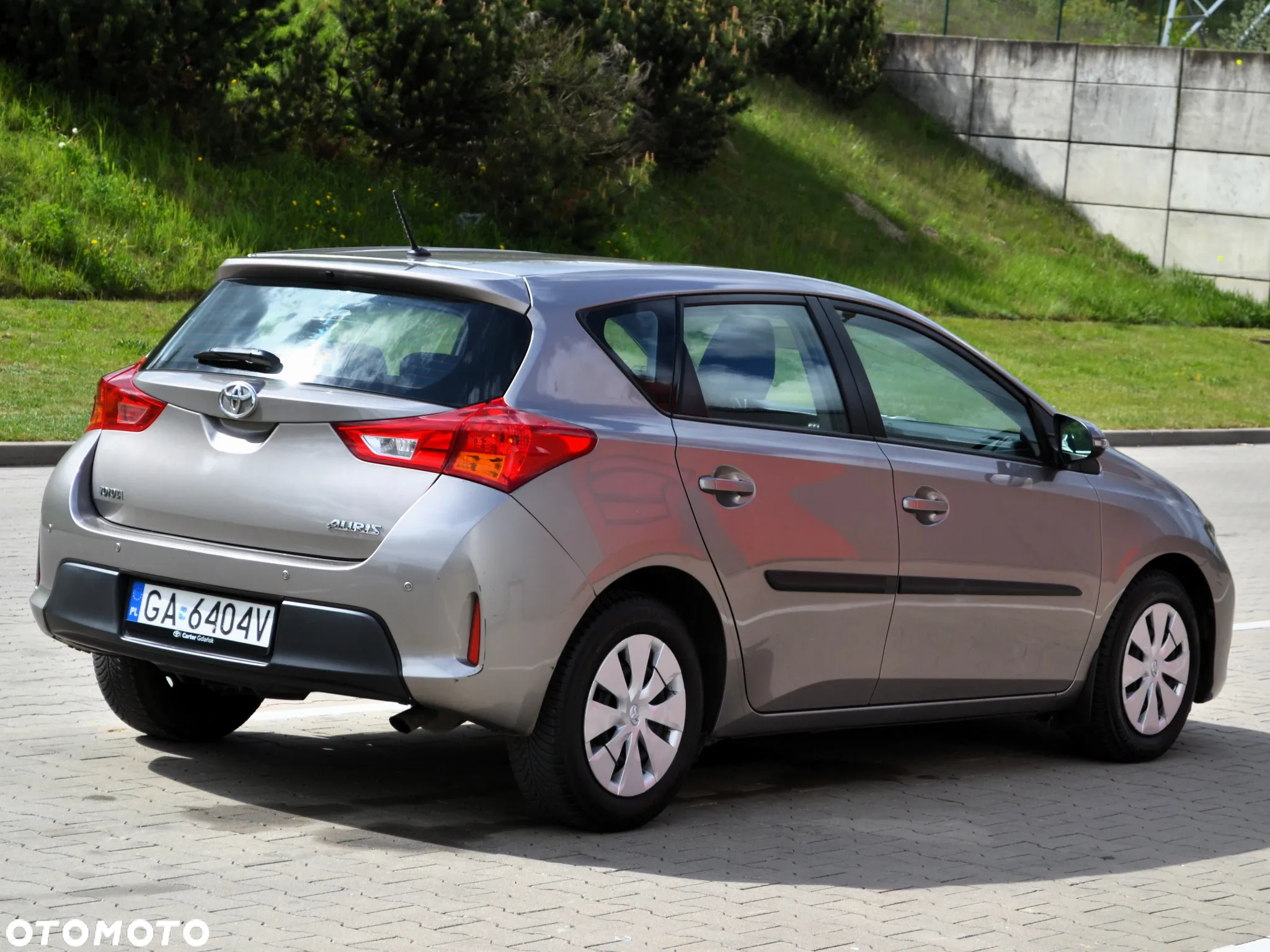 Toyota Auris 1.33 VVT-i Life Comfort - 2