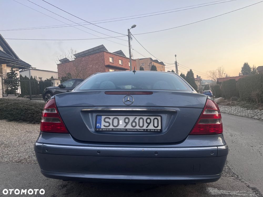 Mercedes-Benz Klasa E 270 CDI Avantgarde - 3