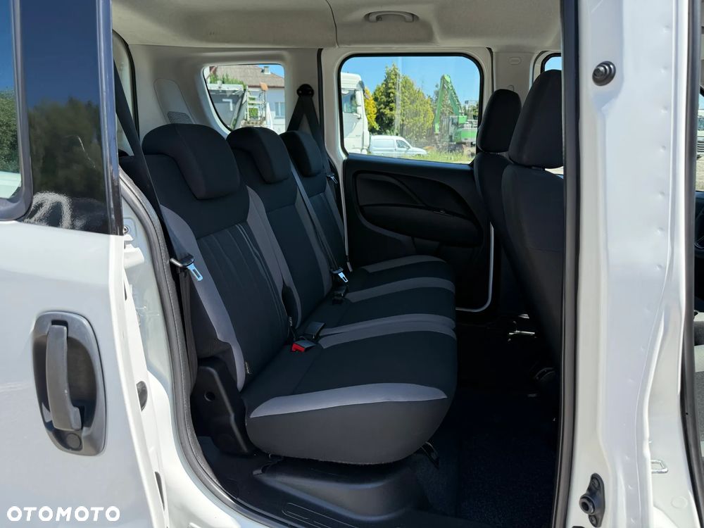 Fiat Doblo 1.4 16V Active - 25