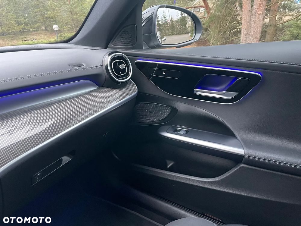 Mercedes-Benz Klasa C 300 d 9G-TRONIC AMG Line - 9