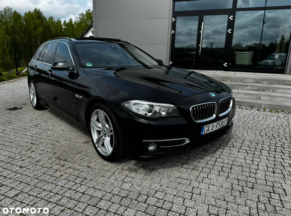 BMW Seria 5 525d Touring Luxury Line - 3