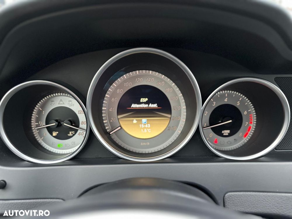 Mercedes-Benz C 180 CGI BlueEFFICIENCY - 25