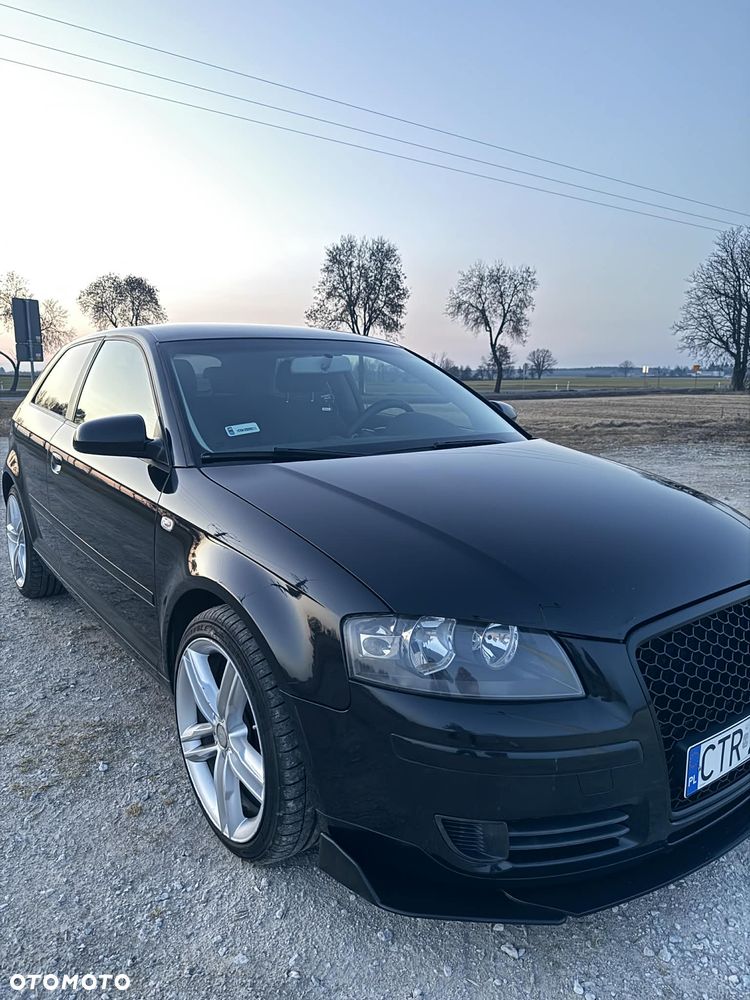 Audi A3 3-drzwiowe 1.6 FSI Ambiente - 5