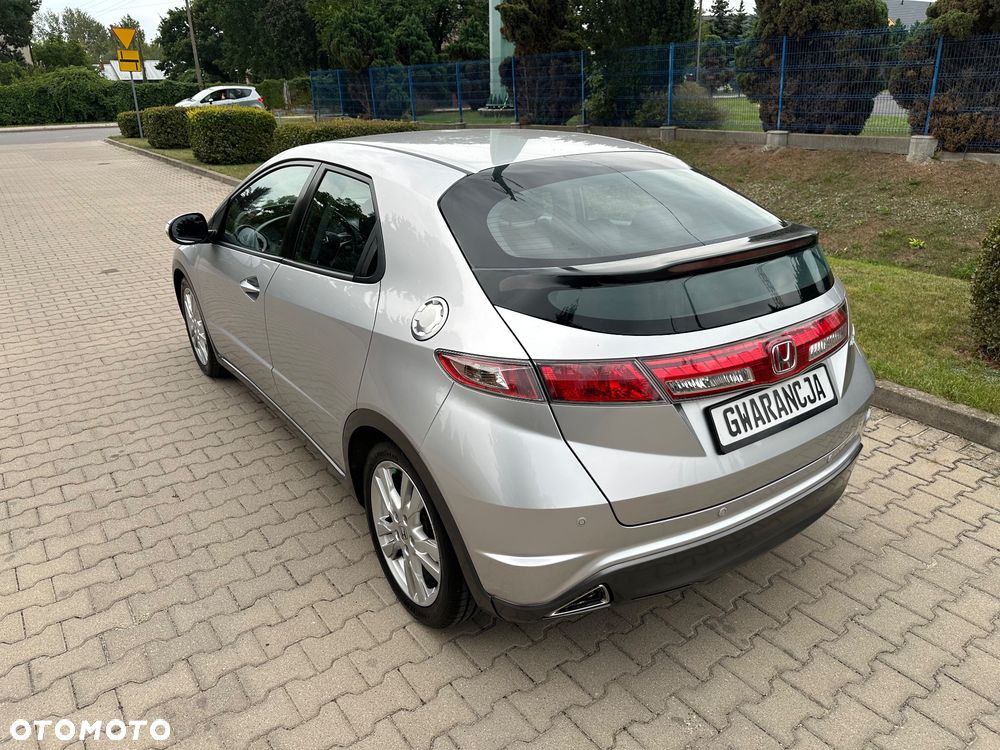 Honda Civic - 10