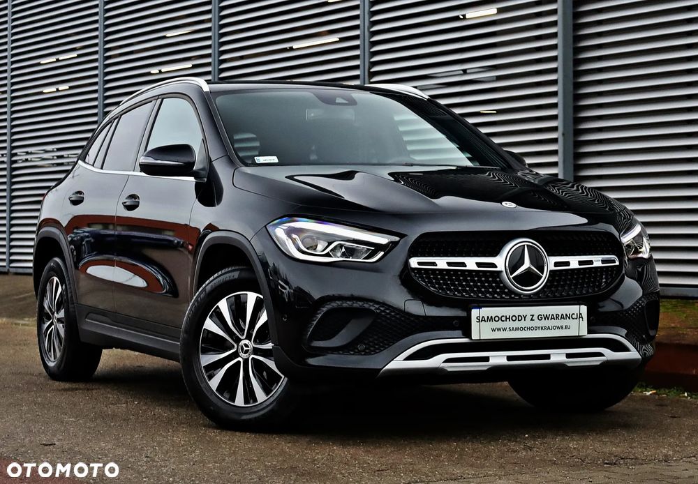 Mercedes-Benz GLA 200 Style - 1