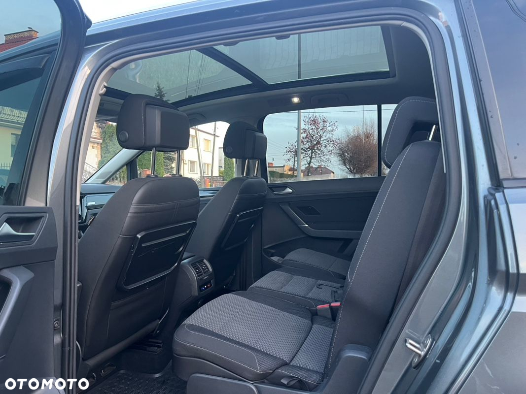 Volkswagen Touran 1.6 TDI SCR BlueMotion Technology DSG Comfortline - 11