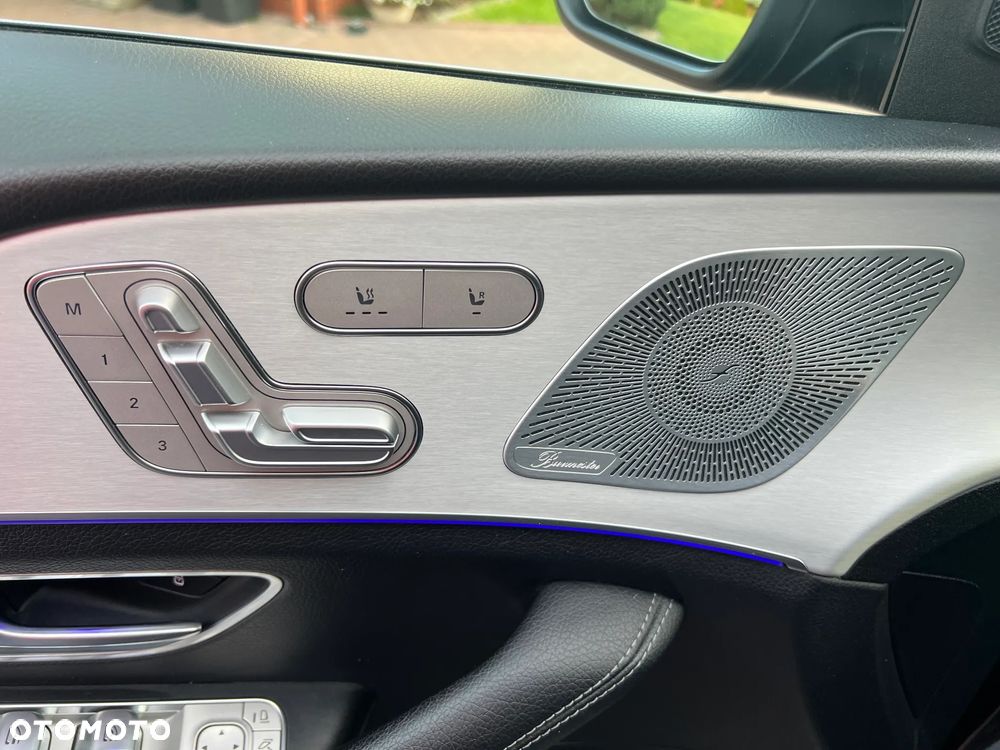 Mercedes-Benz GLE 300 d 4Matic 9G-TRONIC AMG Line - 26