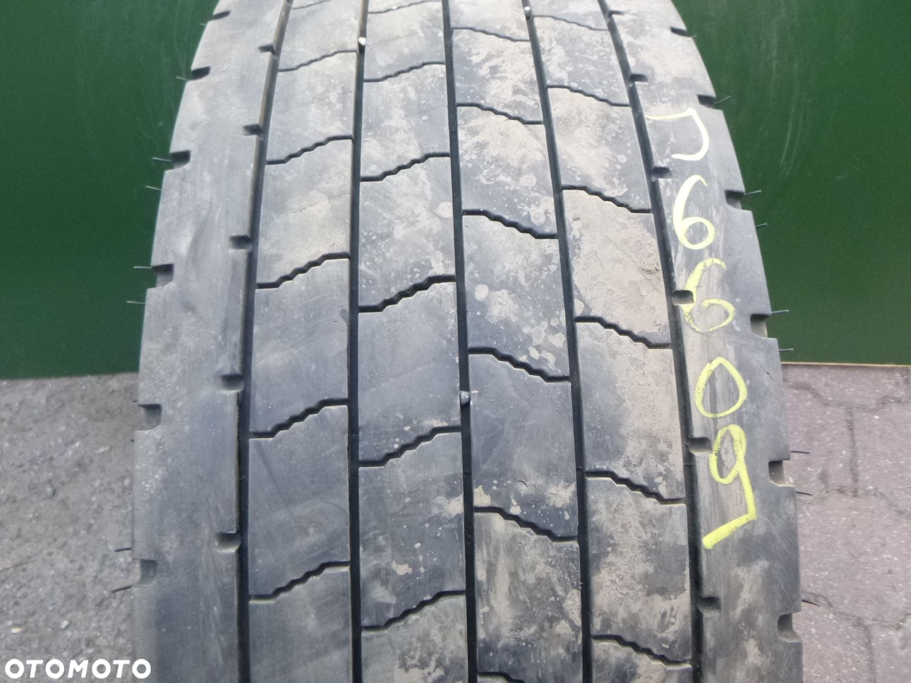 Opona ciężarowa 315/70R22.5 Continental HD3 HYBRID - 2