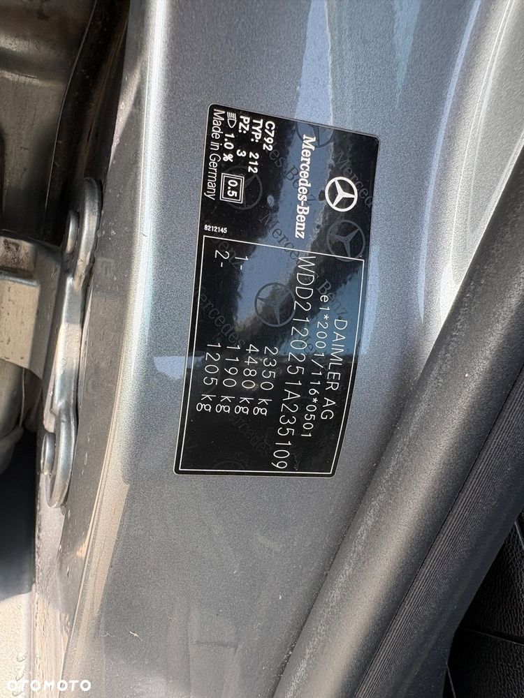 Mercedes-Benz Klasa E 350 CDI DPF BlueEFFICIENCY 7G-TRONIC Avantgarde - 31