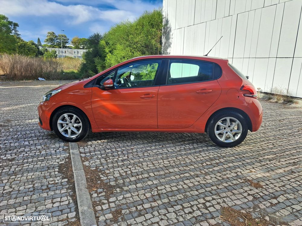 Peugeot 208 PureTech 82 Start & Stop Style - 10